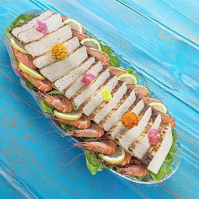 plateaux de fruits de mer avec crevettes citron et pain de poisson à Luisant près de Chartres en Eure-et-Loir 28